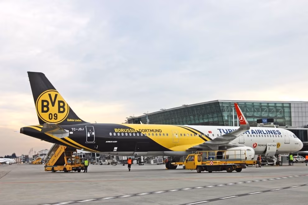 Un aereo "ad personam" per il volo del Borussia a Torino