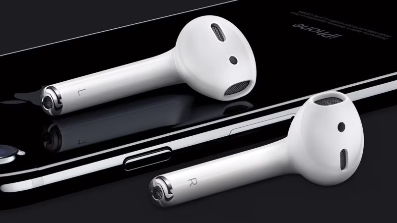 Nuovo brevetto Apple: auricolari universali, simmetrici e biometrici