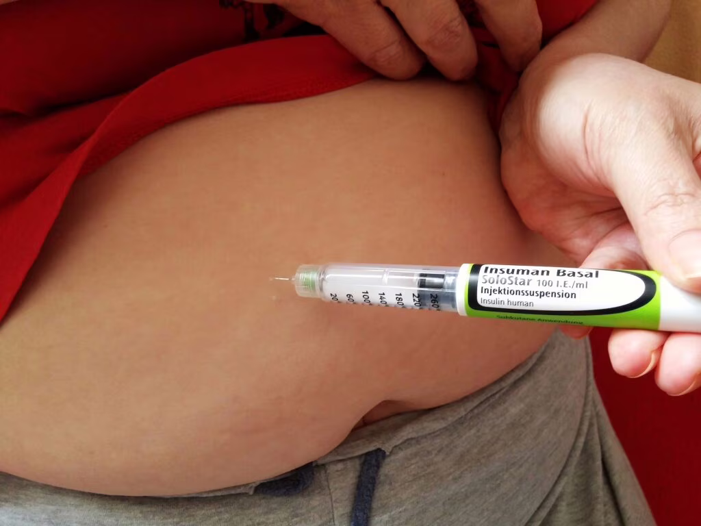 Pillola autoiniettante con ago retrattile trasporta farmaci nello stomaco
