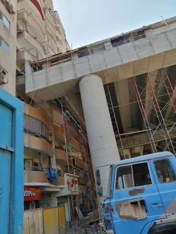 Il nuovo ponte egiziano a Giza, un'infrastruttura incivile