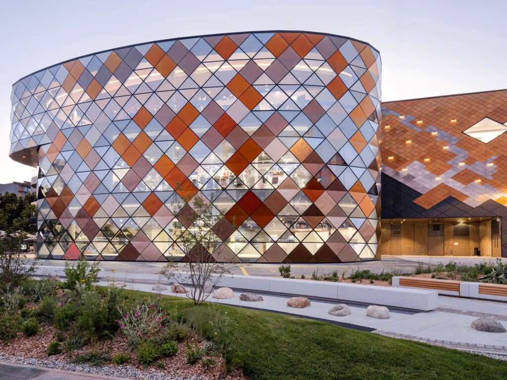 Aleja Shopping Center, il moderno centro commerciale