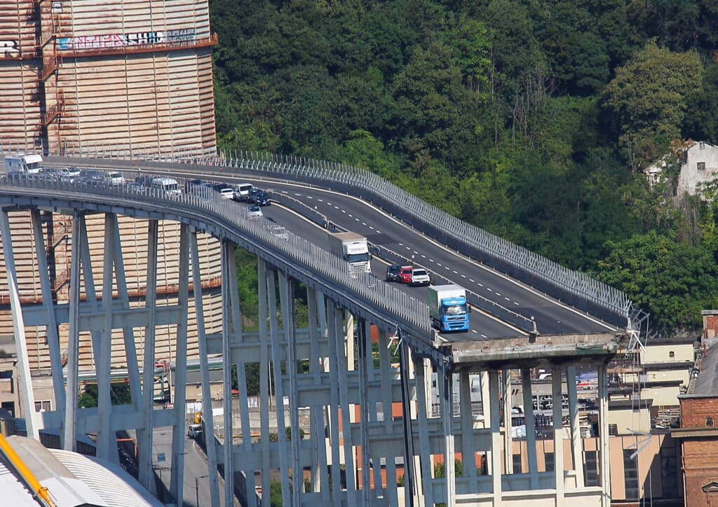crollo del ponte morandi
