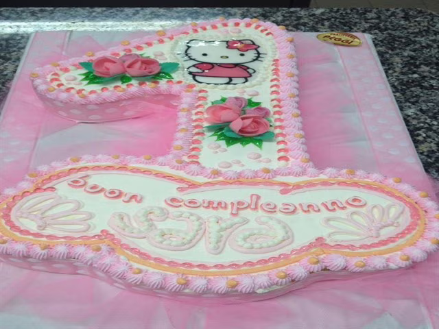 Immagini torte primo compleanno bimba 2
