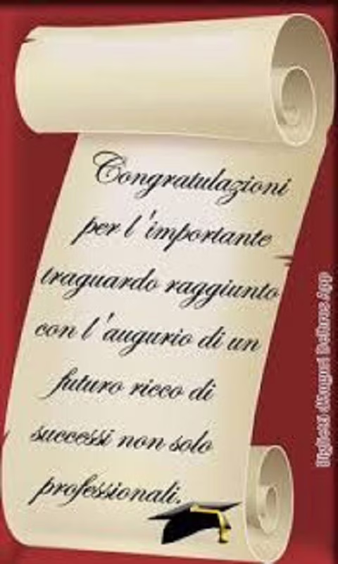 auguri laurea pergamena