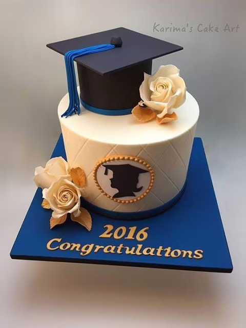 torta laurea congratulazioni
