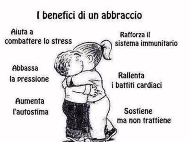 immagini di abbracci teneri