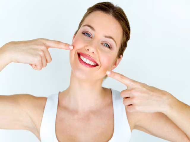 immagini sorriso di donna
