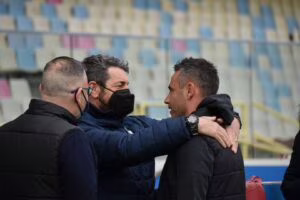 L’abbraccio tra Marchionni e Campilongo Foggia-Cavese