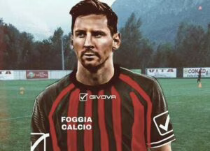 Un fotomontaggio di Leo Messi con la maglia del Foggia