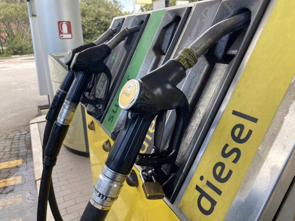 Come risparmiare Benzina, Diesel e Gpl: ecco 9 consigli