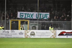 Foggia-Monopoli striscione Giax