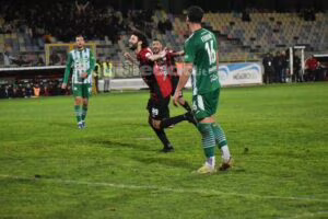 Santaniello esulta dopo la rete del 2-1 in Foggia-Monopoli
