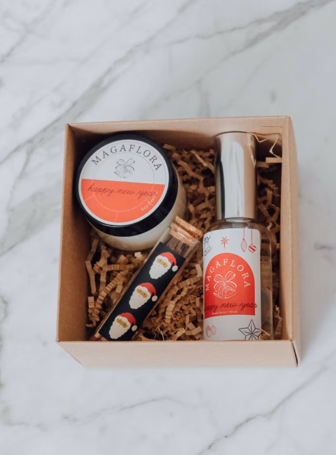 Happy New Year Hediye Kutusu