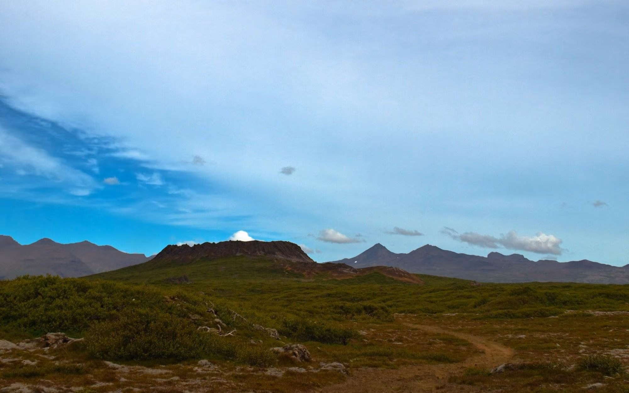 The name of the 'eldborg' crater means 'fire castle'.