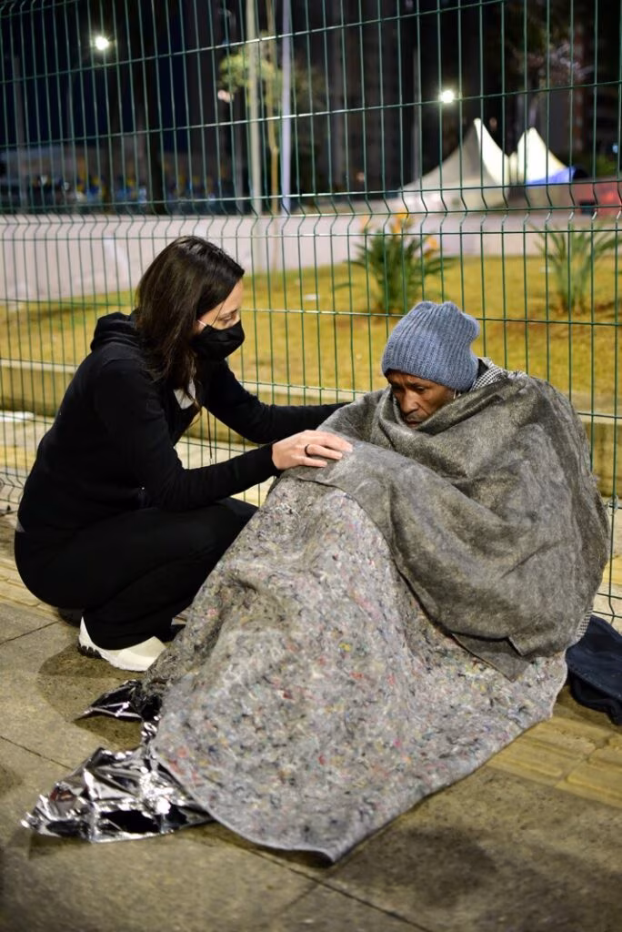 Cristãos se dedicam à assistência imediata aos pobres (Foto: Luciney Martins/O SÃO PAULO) - Jornal O São Paulo