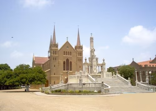 facebook Catedral de Karachi