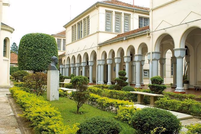 Faculdade de Teologia Nossa Senhora da Assunção da Pontifícia Universidade Católica de São Paulo (PUC-SP)