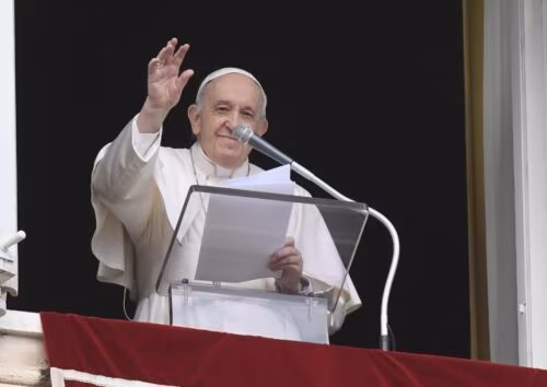 Papa no Ângelus: ‘Quem faz a guerra esquece a humanidade’ - Jornal O São Paulo