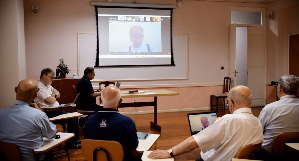 Por vídeo-conferência, Cardeal Hummes participa de assembleia da Ceama (Foto: Luciney Martins/O SÃO PAULO) - Jornal O São Paulo
