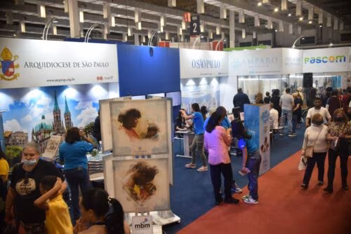 Arquidiocese apresenta sua estrutura de comunicação na 15a ExpoCatólica - Jornal O São Paulo