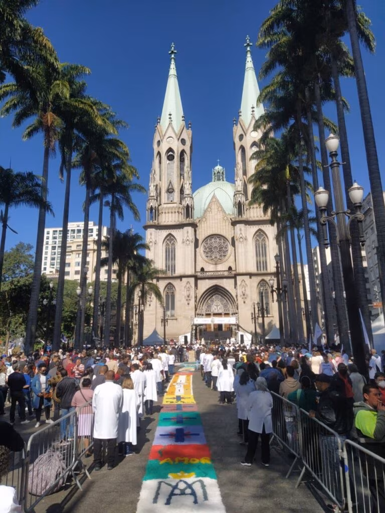 Corpus Christi: ‘A celebração da Eucaristia é o centro de toda a vida da Igreja’ - Jornal O São Paulo