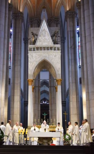 A Catedral é a ‘Casa para Deus e para a família de Deus’ - Jornal O São Paulo