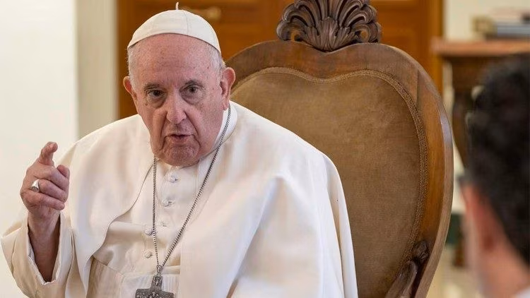 O Papa: ‘assinei a minha renúncia em caso de impedimento médico’ - Jornal O São Paulo