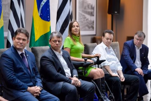 Tarcísio reforça compromisso com entidades das pessoas com deficiência - Jornal O São Paulo