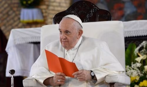 Papa: a vida consagrada é árida se ‘nos servirmos’ em vez de ‘servir’ - Jornal O São Paulo