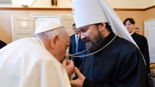 Francisco encontra metropolita Hilarion em Budapeste - Jornal O São Paulo