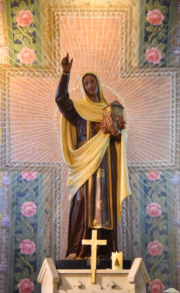 Santa Ifigênia: paróquia histórica para devoção eucarística na cidade tem novo pároco - Jornal O São Paulo