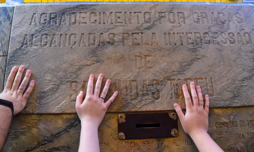 Em ano jubilar, fiéis lotam o Santuário São Judas Tadeu na festa do padroeiro - Jornal O São Paulo