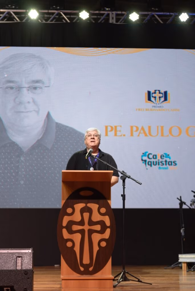 2 padres da Arquidiocese são contemplados com o Prêmio Frei Bernardo Cansi, voltado à área de Catequese - Jornal O São Paulo