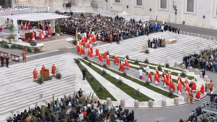 Papa no Domingo de Ramos: ‘Jesus entrou em Jerusalém como Rei humilde e pacífico’ - Jornal O São Paulo