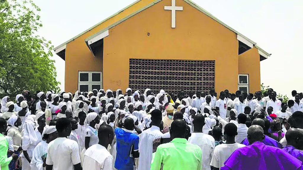 Pelo mundo, a Igreja cresce em número de sacerdotes, batizados e ações evangelizadoras - Jornal O São Paulo