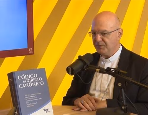 Dom Denilson comenta a nova edição do Código de Direito Canônico lançada pela Edições CNBB - Jornal O São Paulo