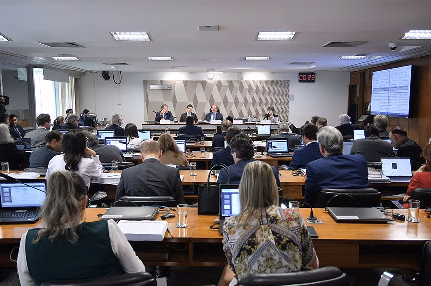 Atualização do Código Civil poderá mudar o conceito de família, alertam juristas católicos - Jornal O São Paulo