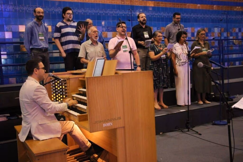 Hino do Jubileu 2025 em língua portuguesa é entoado pela primeira vez em Aparecida - Jornal O São Paulo