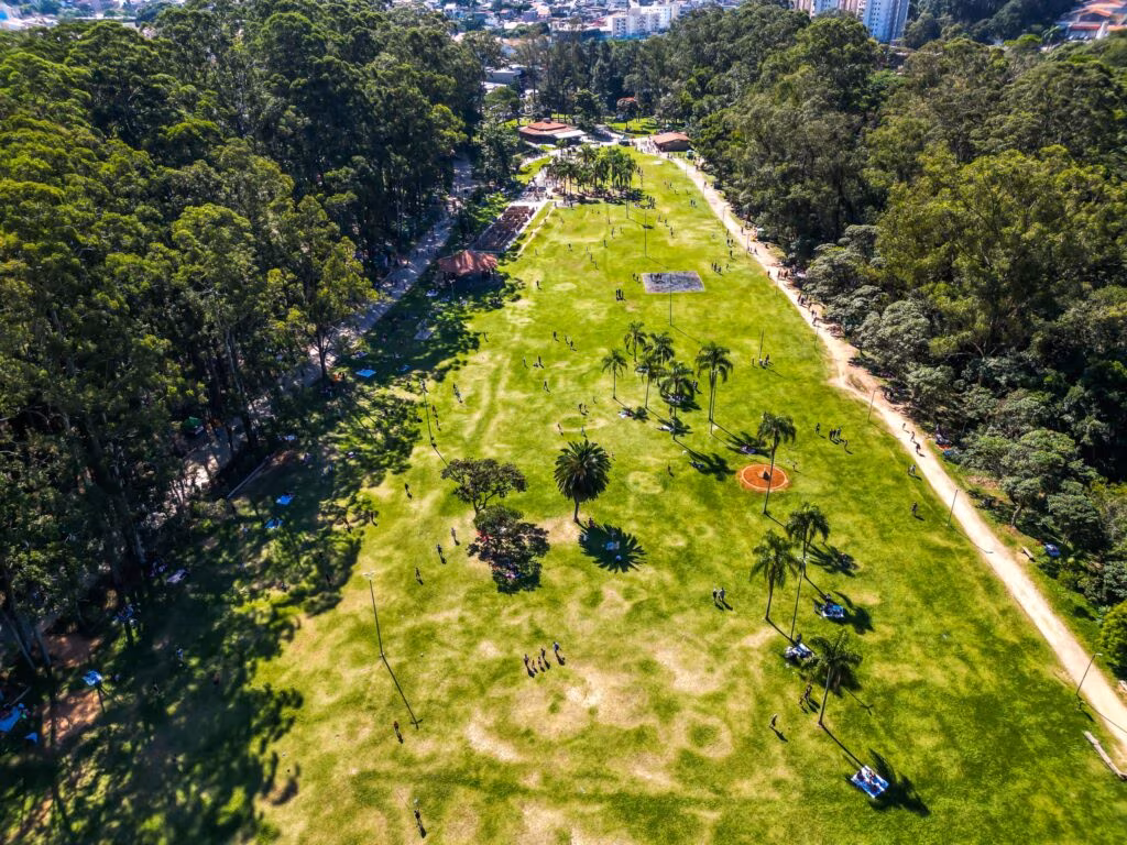 Feriado do Dia do Trabalhador terá rodízio liberado, parques abertos e vacinação nas AMAs - Jornal O São Paulo