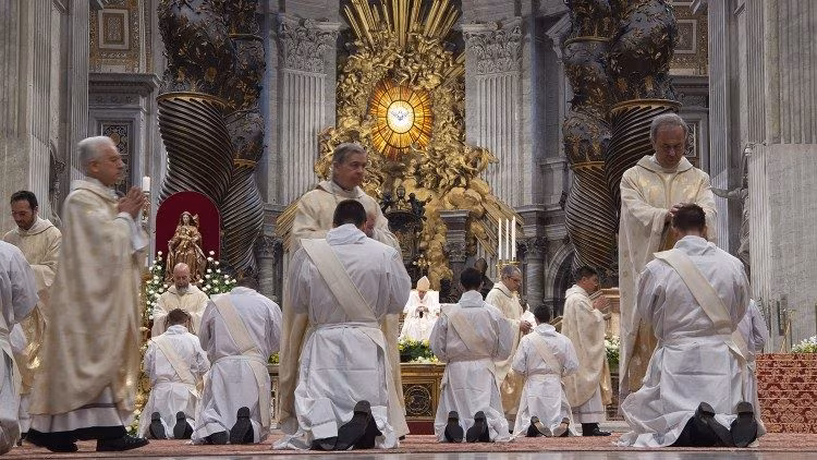 Papa em mensagem: cada vocação na Igreja é sinal da esperança que Deus nutre pelo mundo - Jornal O São Paulo