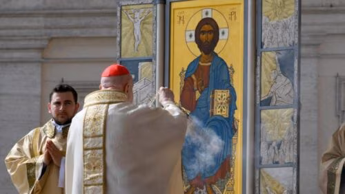 Missa da Páscoa no Vaticano: ‘Ele está vivo e permanece sempre conosco’ - Jornal O São Paulo