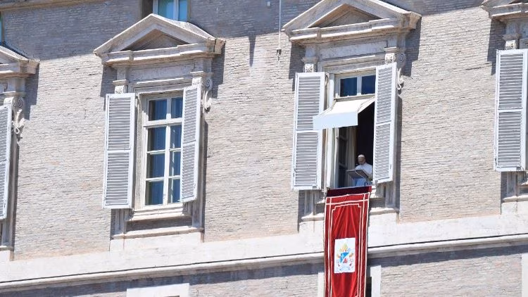 Papa: ‘Nossa oração abraça todos os povos que sofrem com a guerra’ - Jornal O São Paulo