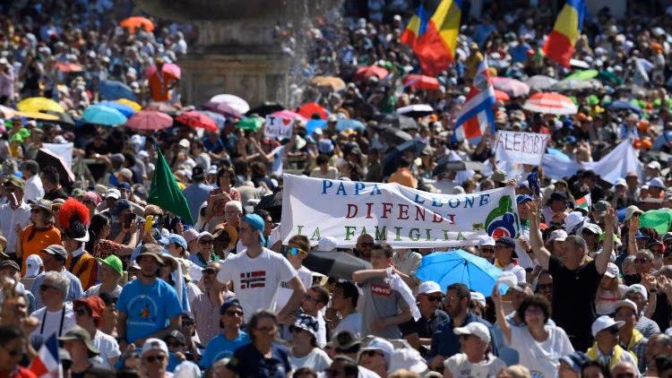 Leão XIV: ‘Das famílias nasce o futuro dos povos’ - Jornal O São Paulo