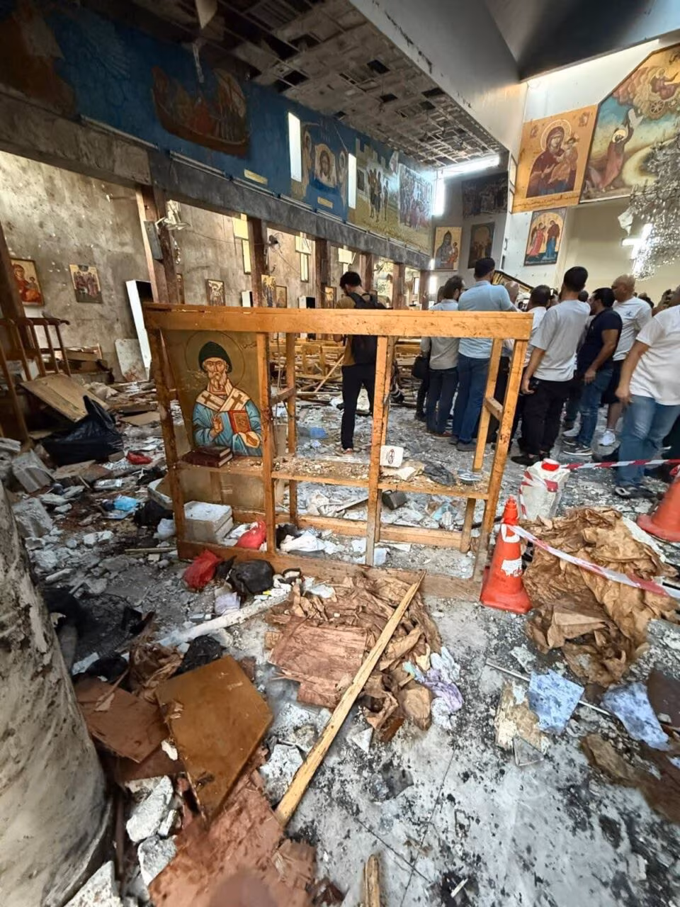 Atentado em igreja na Síria deixa mortos e feridos - Jornal O São Paulo