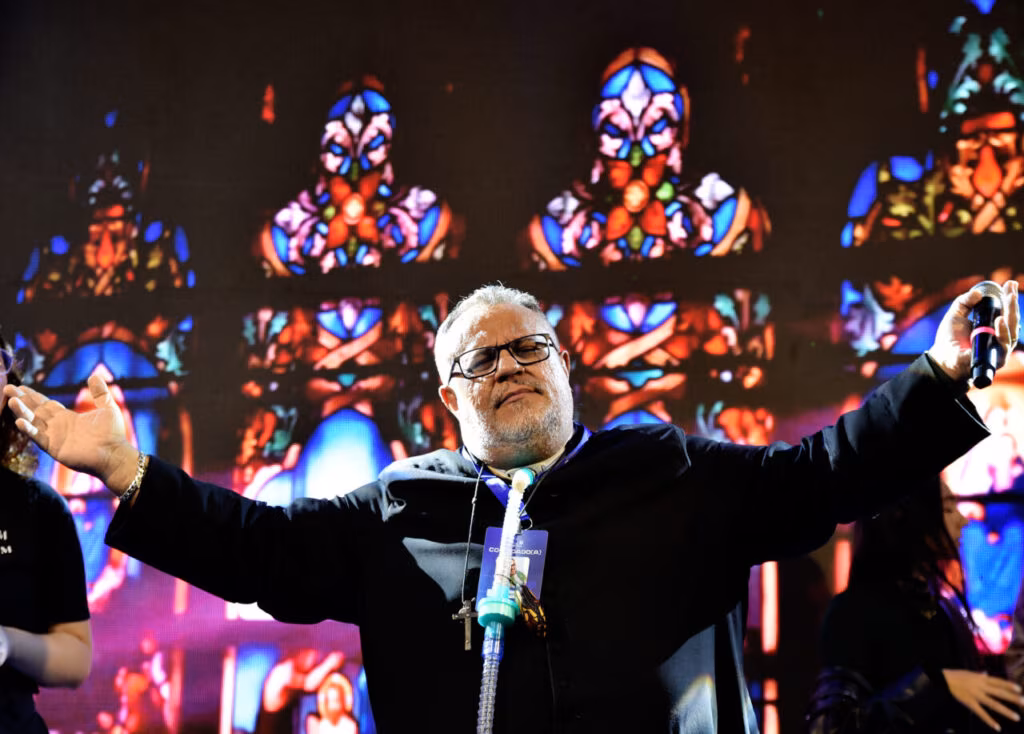 ‘A cruz me abre horizontes e me mantém vivo’ - Jornal O São Paulo