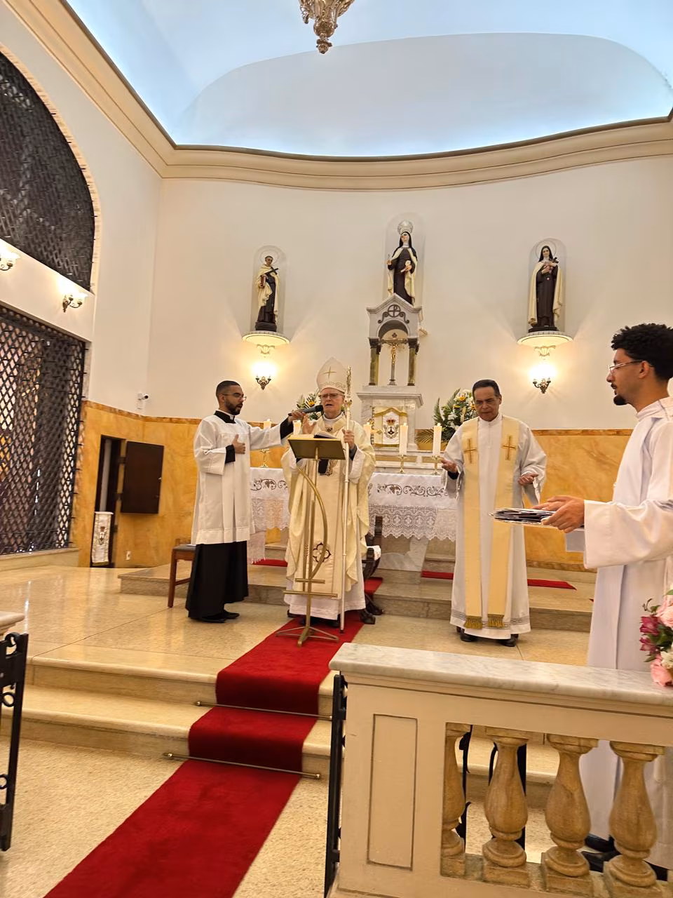 No dia de Nossa Senhora do Carmo, Dom Odilo preside missa em mosteiro carmelita - Jornal O São Paulo