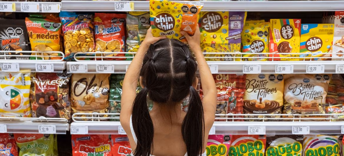 Mundo tem mais crianças diagnosticadas com obesidade do que abaixo do peso - Jornal O São Paulo