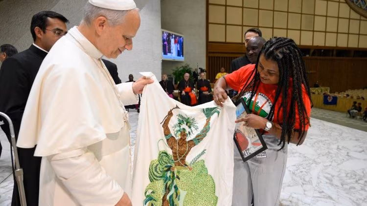 Leão XIV: as periferias clamam por justiça e solidariedade - Jornal O São Paulo