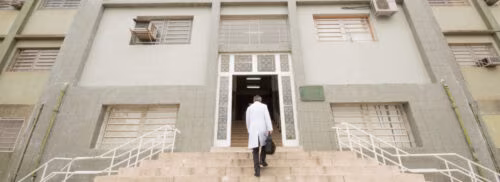 Nos 75 anos da Faculdade de Medicina da PUC-SP, Dom Odilo ressalta o valor de toda vida humana - Jornal O São Paulo
