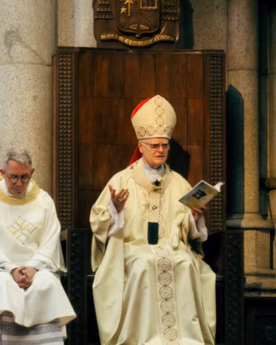 ‘A Palavra eterna de Deus não passa’, diz Cardeal Scherer na última missa do ano na Catedral da Sé - Jornal O São Paulo
